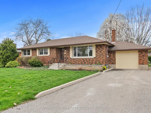 11 Kamla Dr, Saint Catharines, ON L2M 3J9