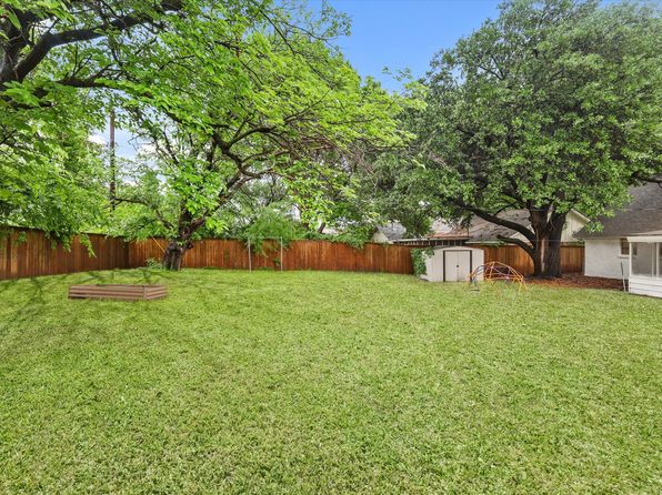 3436 Wharton Dr, Fort Worth, TX 76133