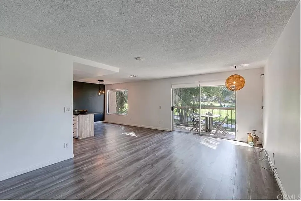 1525 Walnut Leaf Dr Unit 108 photo 1