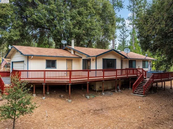 8400 Grizzly Flat Rd, Somerset, CA 95684
