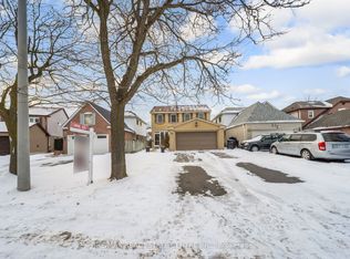 50 Lacewood Cres, Brampton, ON L6S 3K4
