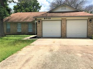 8703 Pineridge Dr #A, Austin, TX 78729