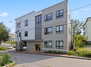 22 Tate St #2D, Portland, ME 04102
