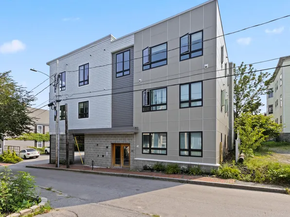 22 Tate Street #2D, Portland, ME 04102