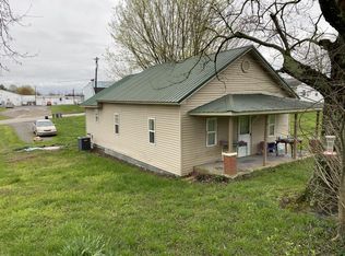 51 Dan St, Russell Springs, KY 42642