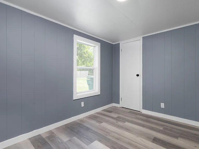 60691 Carroll St — Photo 12