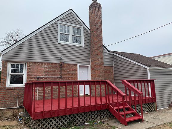 2nd image of 65 Crystal St