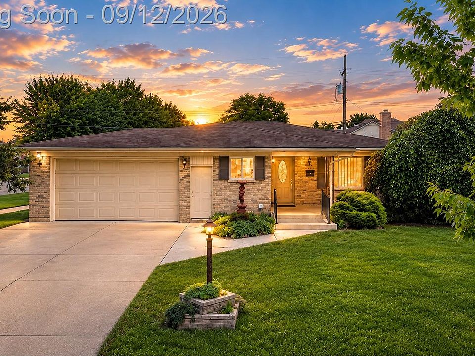 1st image of 34398 Greentrees Rd