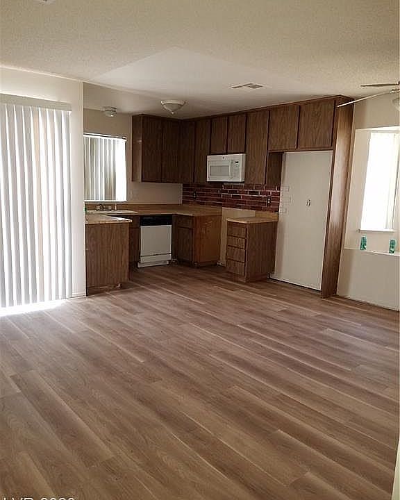 1st image of 6017 Carpenteria Way