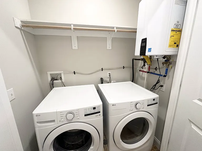 327 Totowa Rd #401 — Photo 14