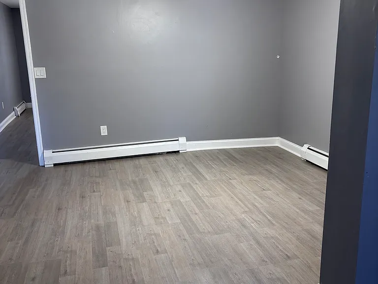 267 S Main St — Photo 1