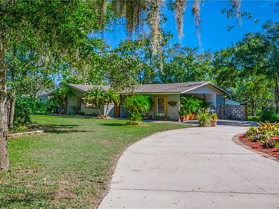 2nd image of 7418 Lake Marsha Dr