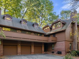 Cabot Estate, Boston, MA 02130