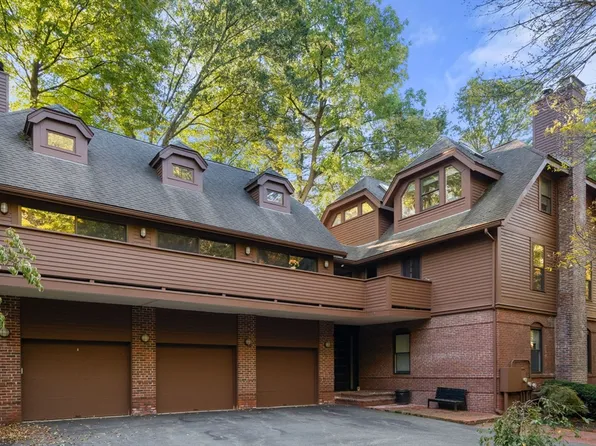 241 Perkins St Unit G102, Boston, MA 02130