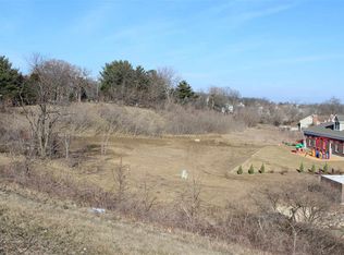 L2 Prairie Cir, Verona, WI 53593