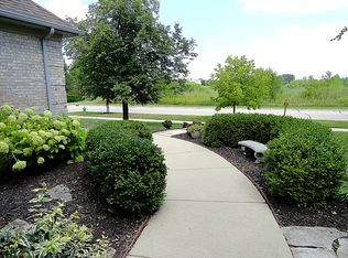 2586 Spring Green Way, Batavia, IL 60510