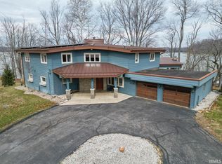8033 E Hardin Ridge Rd, Heltonville, IN 47436