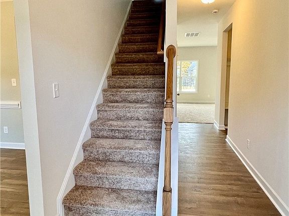 4th image of 4625 Scenic Pines Dr