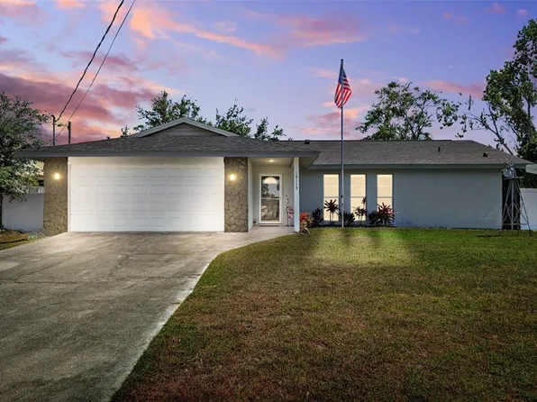 10115 Kenlake Dr, Riverview, FL 33578
