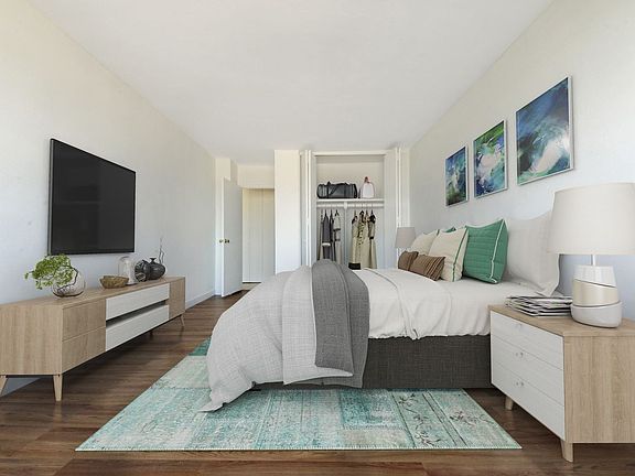 4th image of 8360 118th St APT 12K
