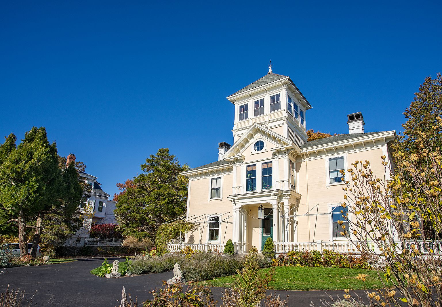 4 Hovey St, Gloucester, MA 01930 Zillow