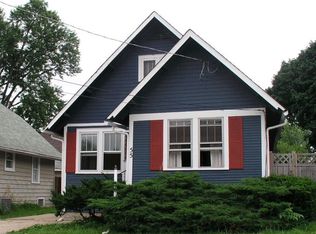 55 S Alfred Ave, Elgin, IL 60123