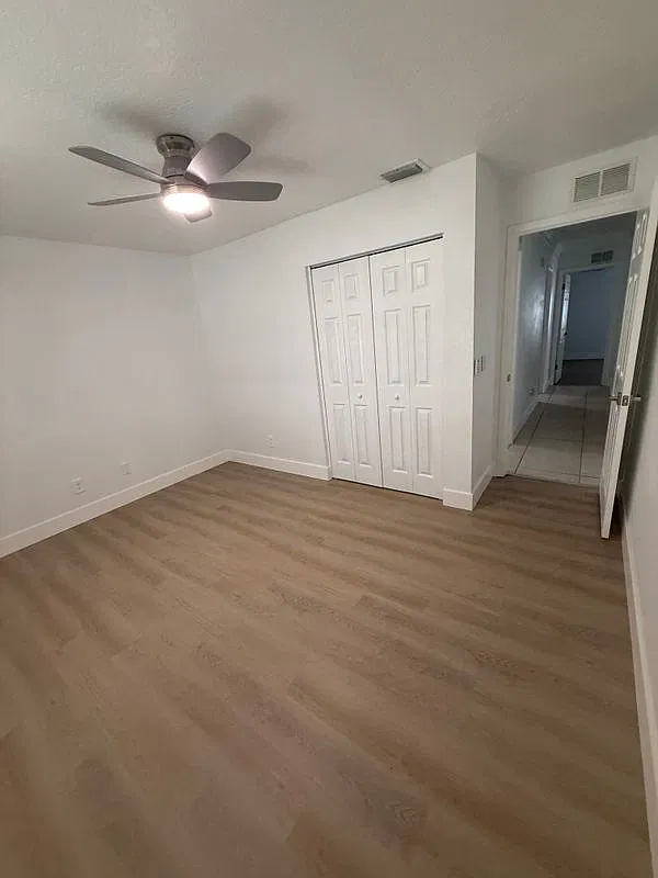 4 bed, 2.0 bath, 1759 sqft, $3,500 — Photo 3