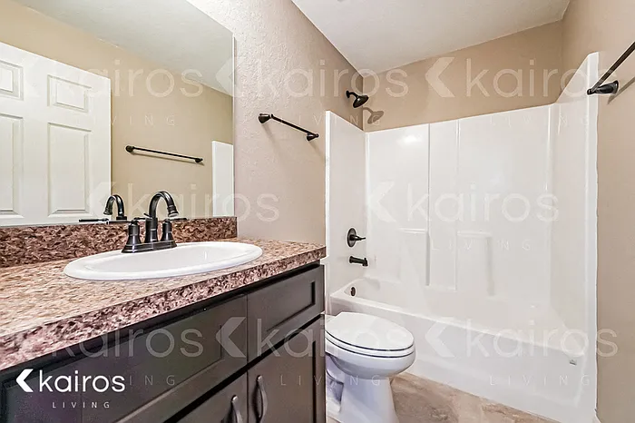14584 SW 75th Cir — Photo 14