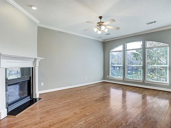 4th image of 1720 French Village Dr