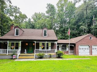 8411 N Henpeck Rd, Quinton, VA 23141