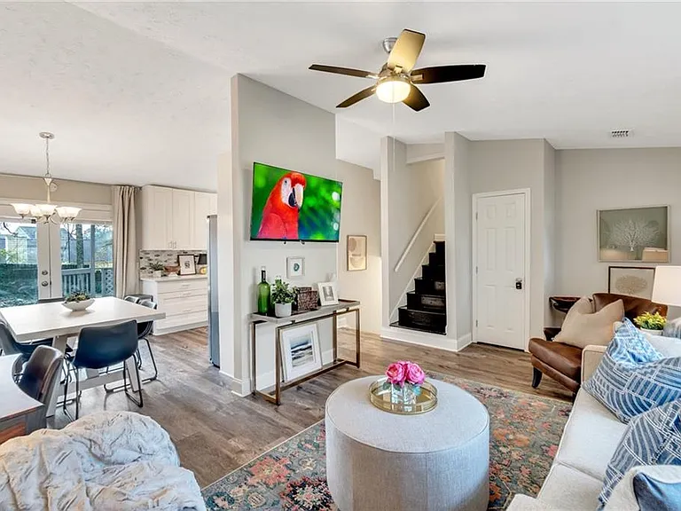 Creek Mill Dr NW — Photo 3