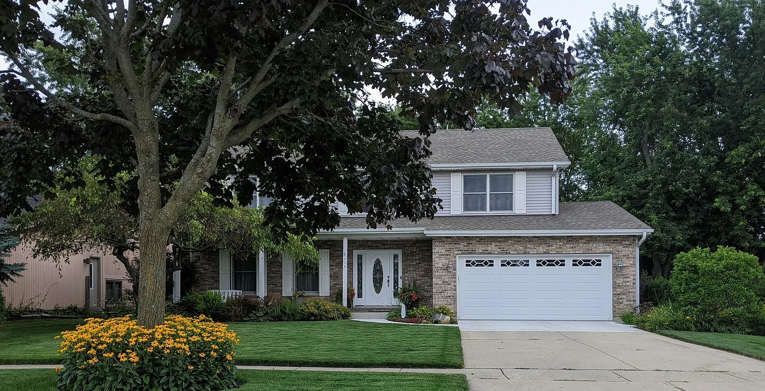 113 Robincrest Ln photo 1