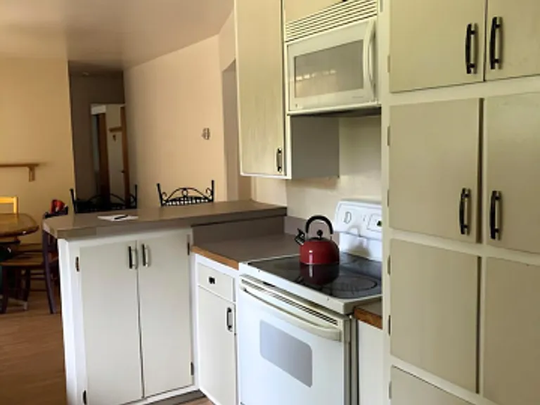 1837 Harper Ave — Photo 5