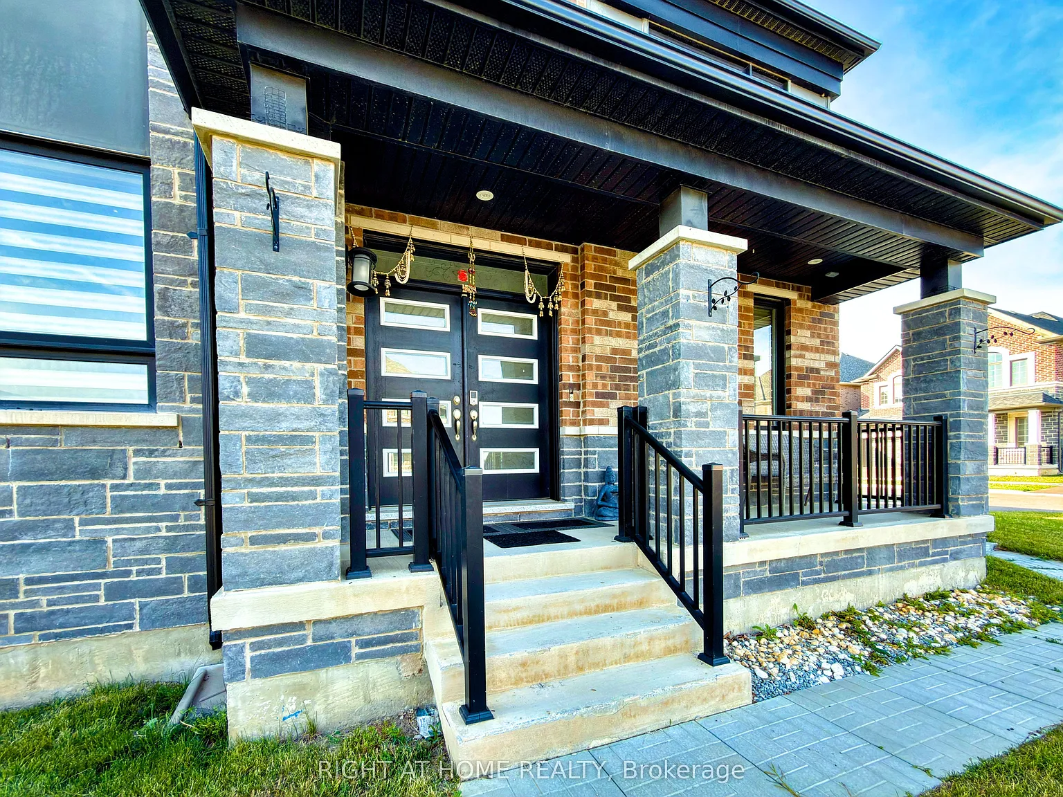 4 bed, $3,500 — Photo 2