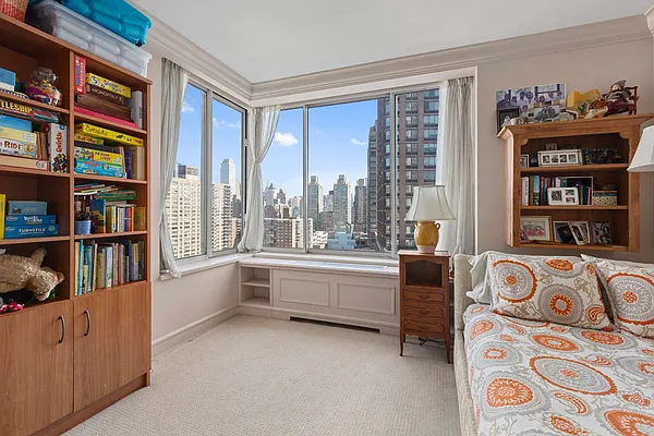 Sold by Keller Williams NYC | media 7