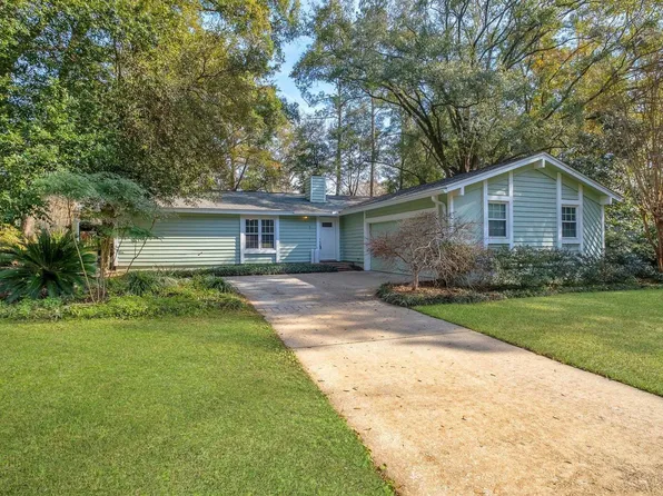 3423 Thresher Dr, Tallahassee, FL 32312