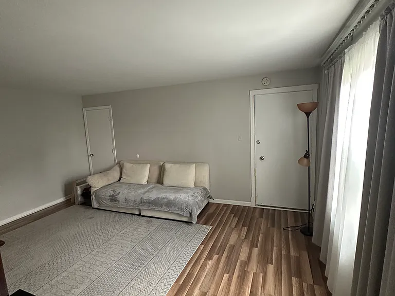 7501 Country Ln #1N — Photo 4