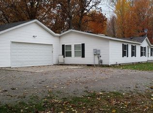 12230 W Townline Rd, Saint Charles, MI 48655