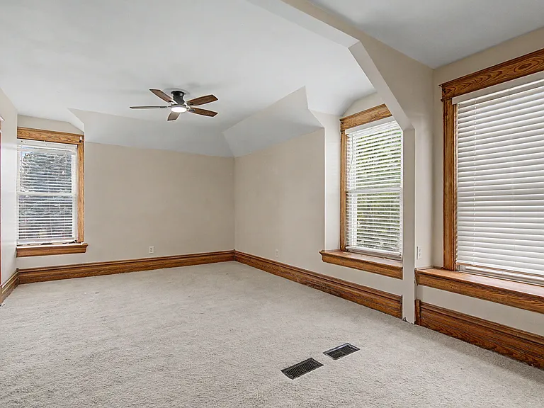 829 Sahwatch St — Photo 18