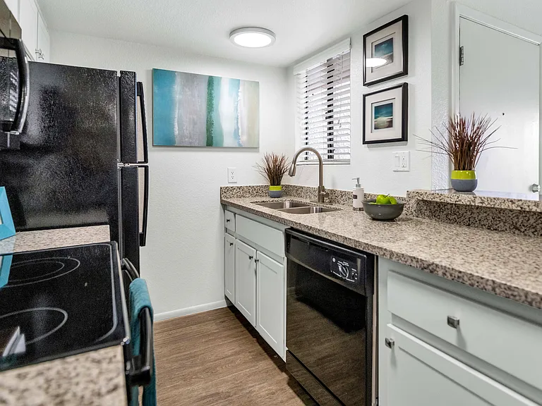 Gila Springs Apartments — Photo 13