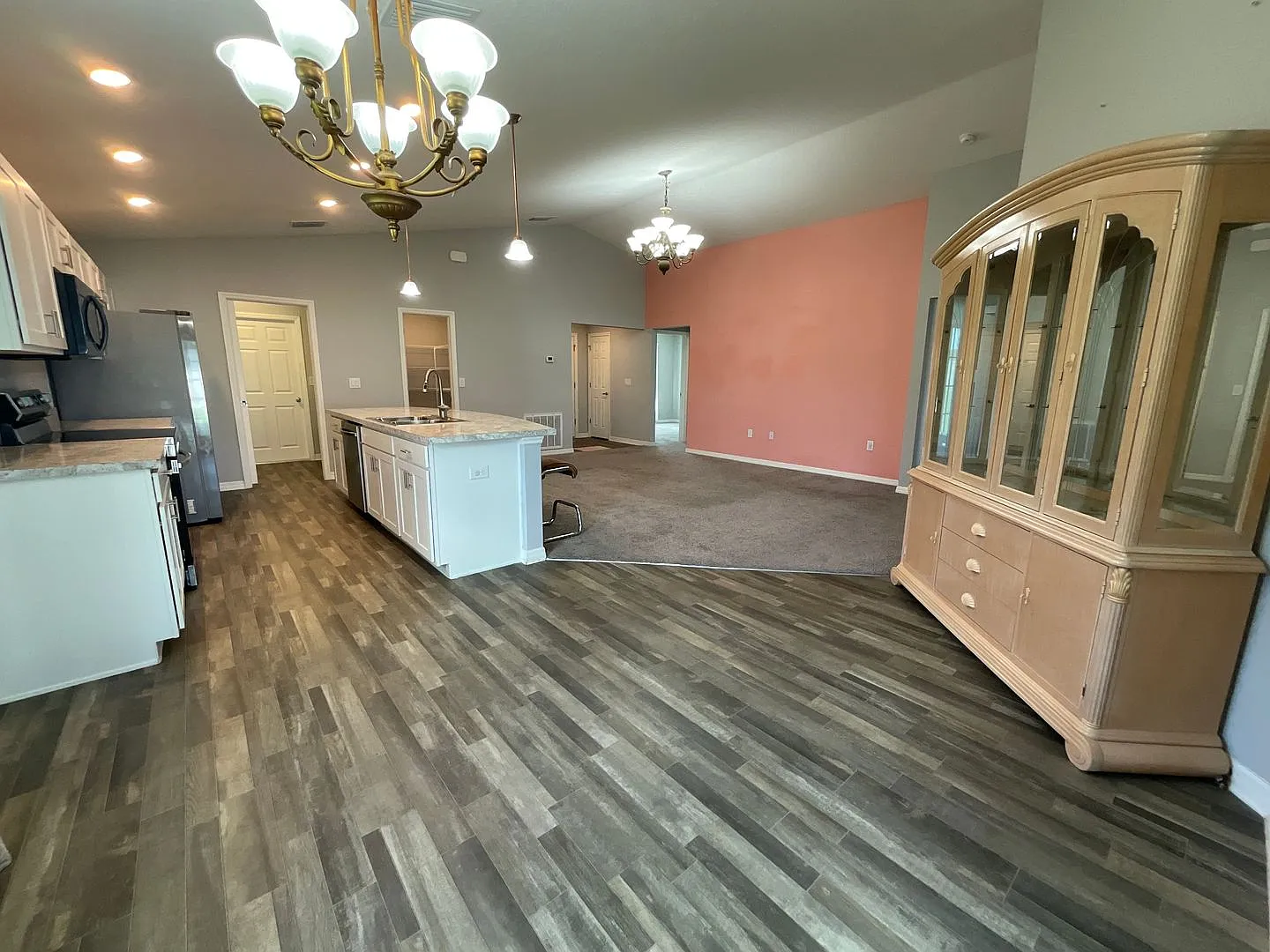 4/2 Home in Gated Community — Photo 4
