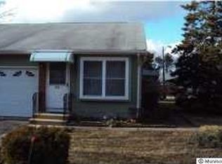 4 Quaker St, Marlton, NJ 08053