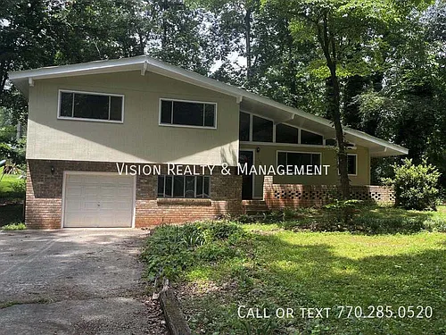 150 Castlegate Cir Photo 1 150 Castlegate Cir Photo 1