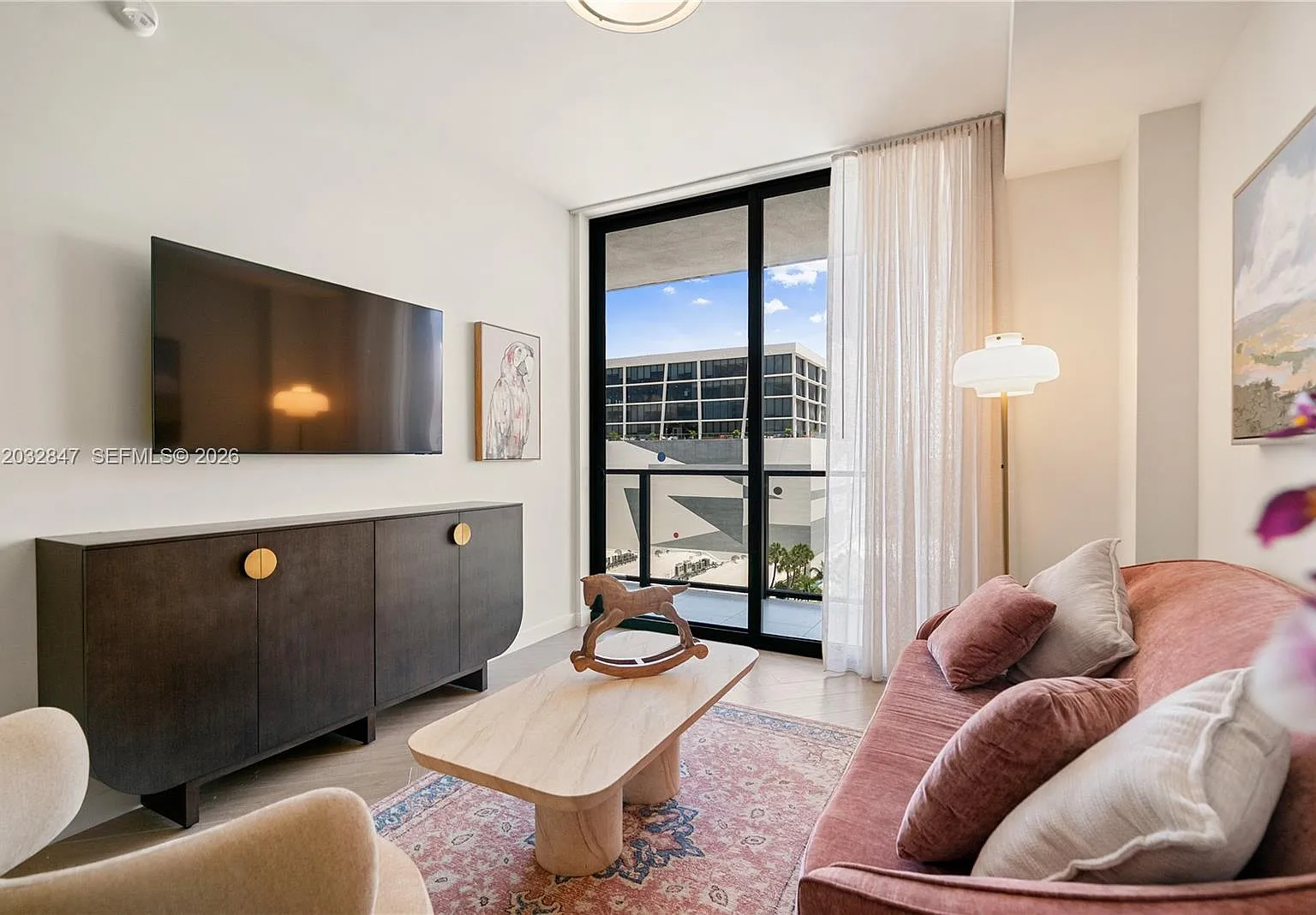 Nomad Residences Wyndwood — Photo 4