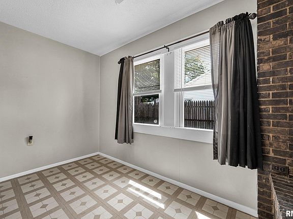 4th image of 706 Lasalle Blvd