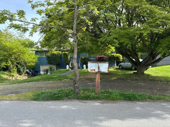 2435 S 132nd St, Seatac, WA 98168