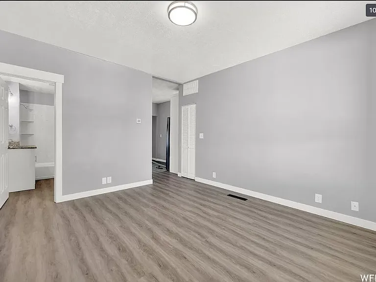 2820 Porter Ave — Photo 9