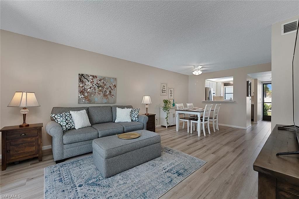 4346 27th Ct SW APT 105