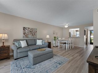 4346 27th Ct SW APT 105, Naples, FL 34116