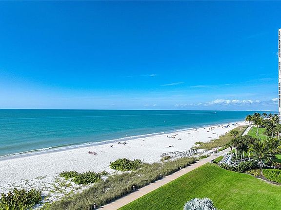 3rd image of 4751 Gulf Shore BLVD N #904